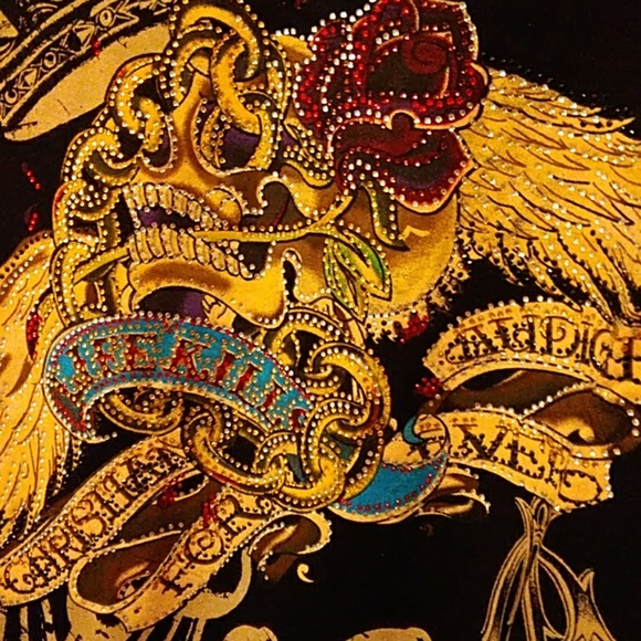 LAST ONE!!! Ed Hardy tee - Picture 2 of 6